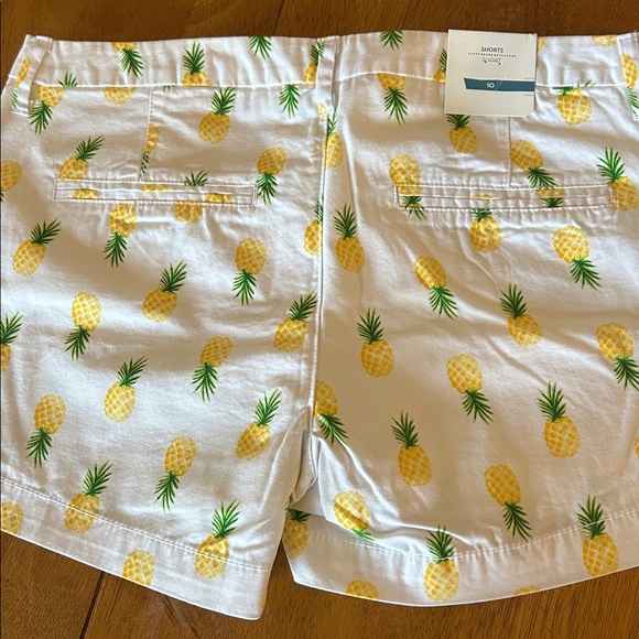 NWT Old Navy pineapple Short - Picture 5 of 7